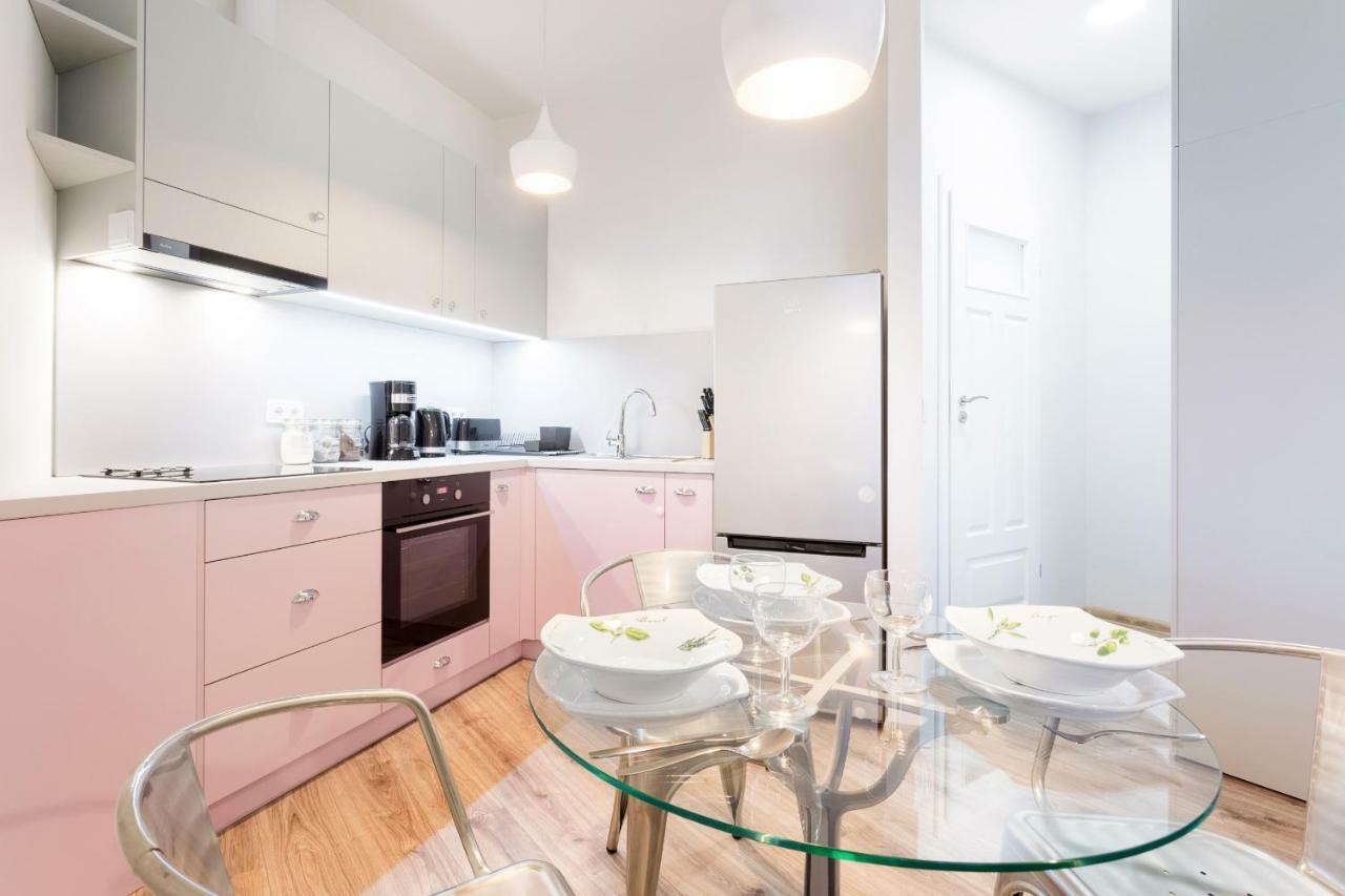 Apartments Mtp Poznan Maleckiego By Renters מראה חיצוני תמונה